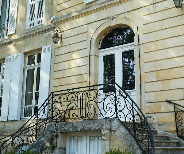 Chateau Du Vallier Superbe Vignobles Bordeaux Bed & Breakfast